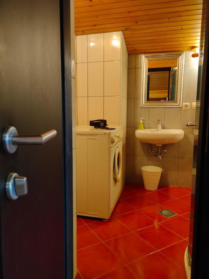 Rooms And Apartment Na Poljani Škofja Loka Exteriér fotografie